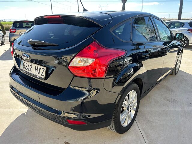 FORD FOCUS TREND 1.6 TI-VCT AUTO SPANISH LHD IN SPAIN 89000 MILES 1 OWNER 2014